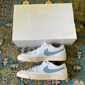 NIKE ID men’s 9.5 blazer low ‘77 with box